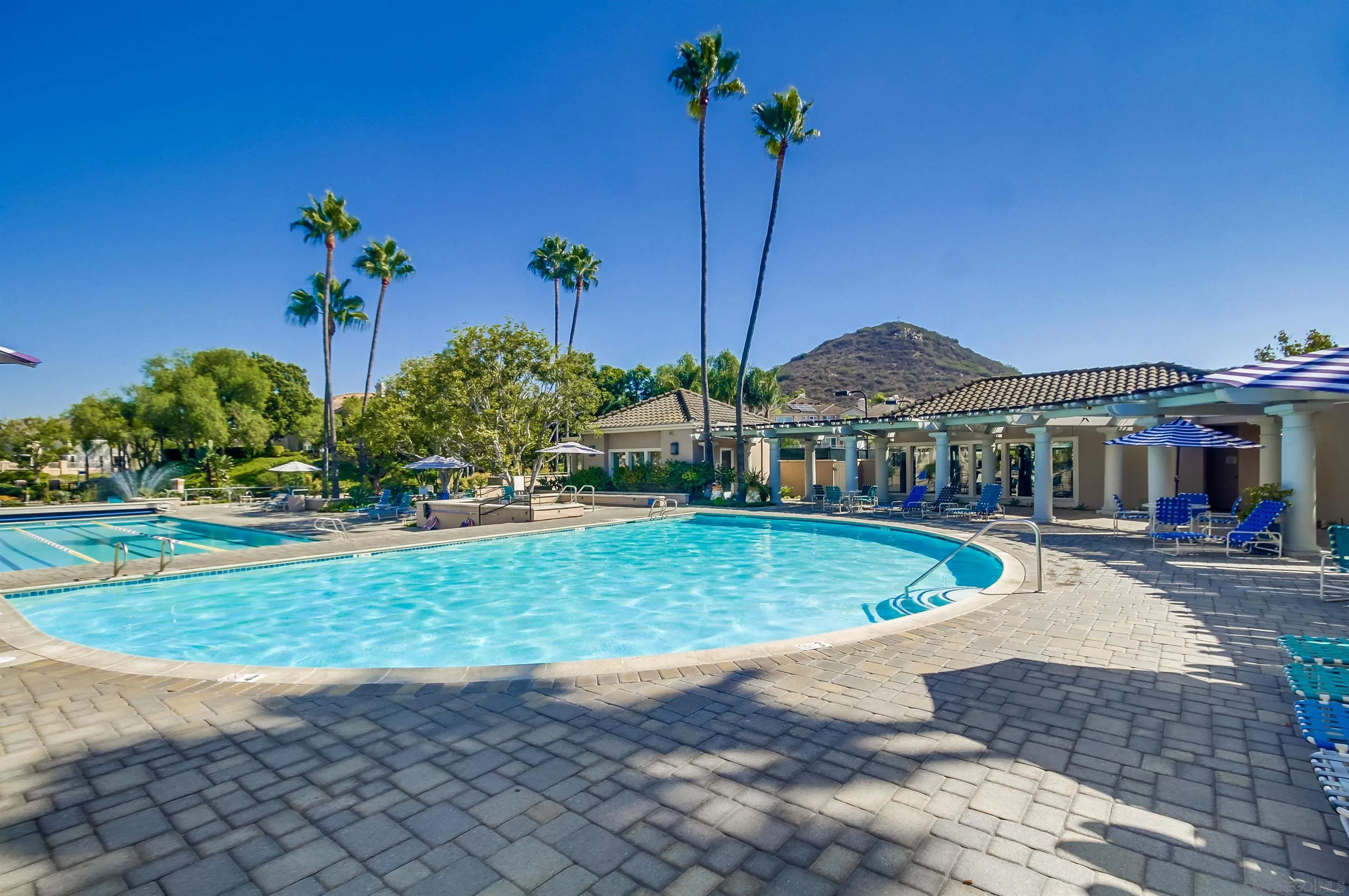 18736 Caminito Cantilena Unit 194