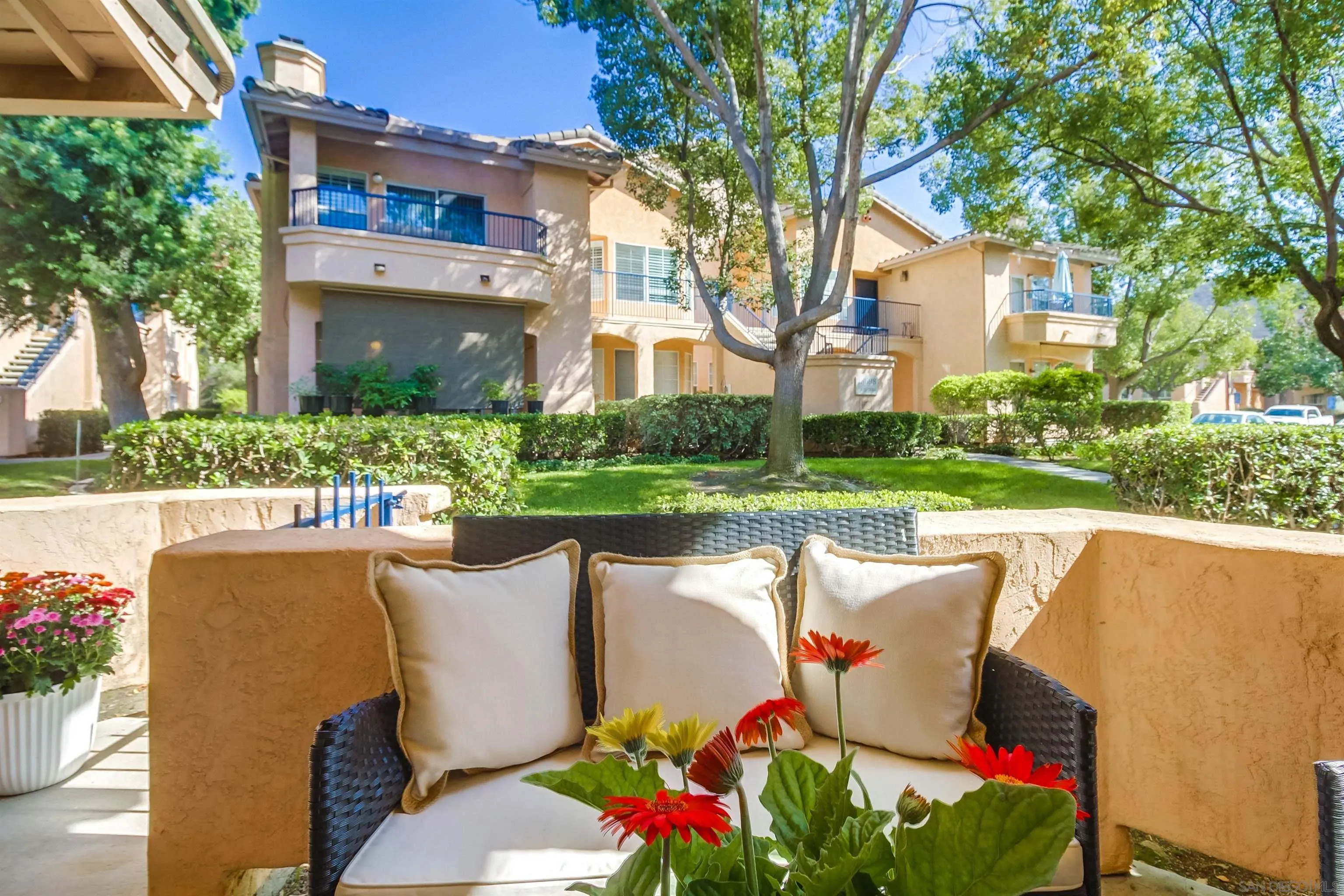 18736 Caminito Cantilena Unit 194