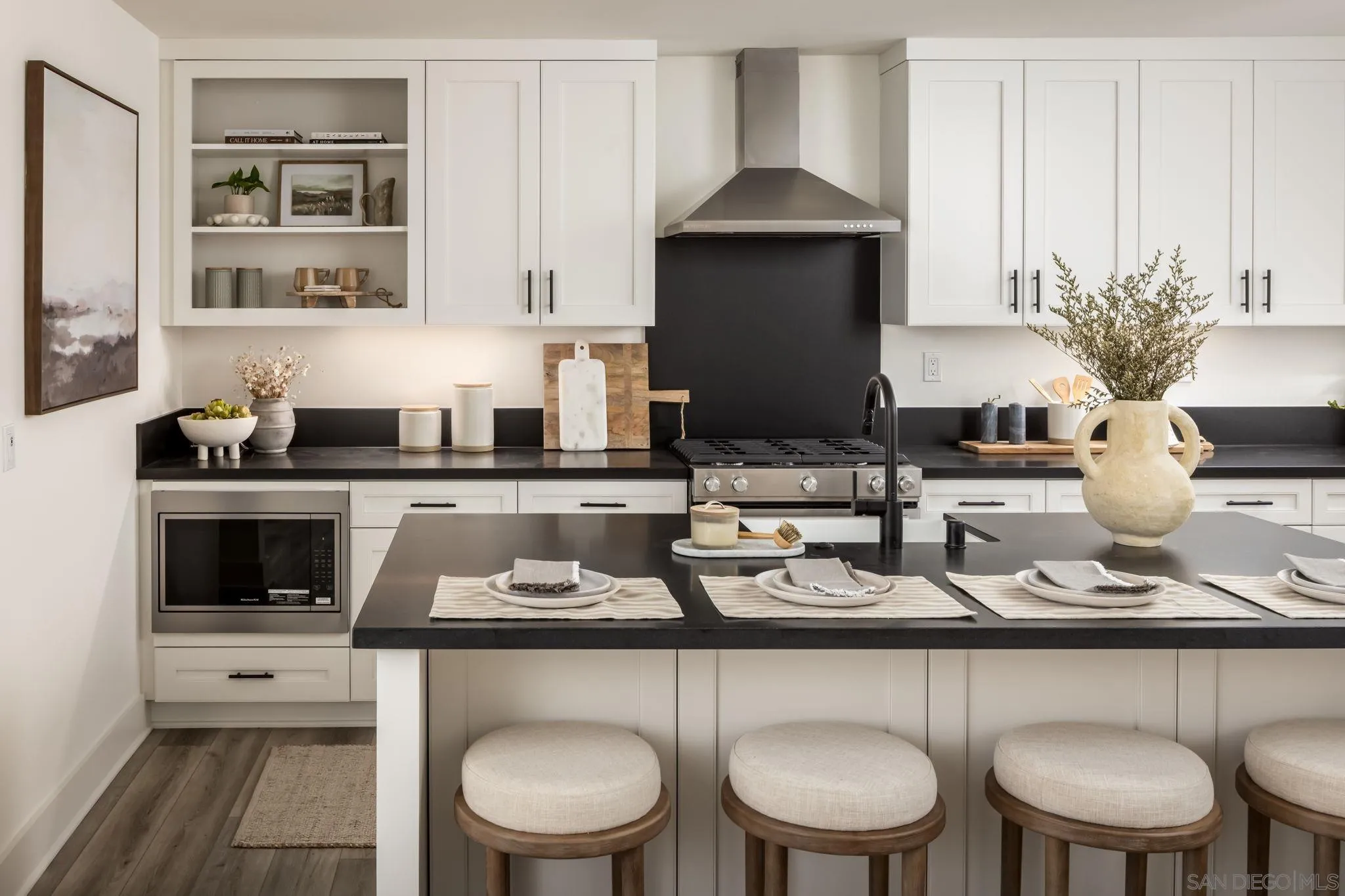 1107 Catania Court Unit 208