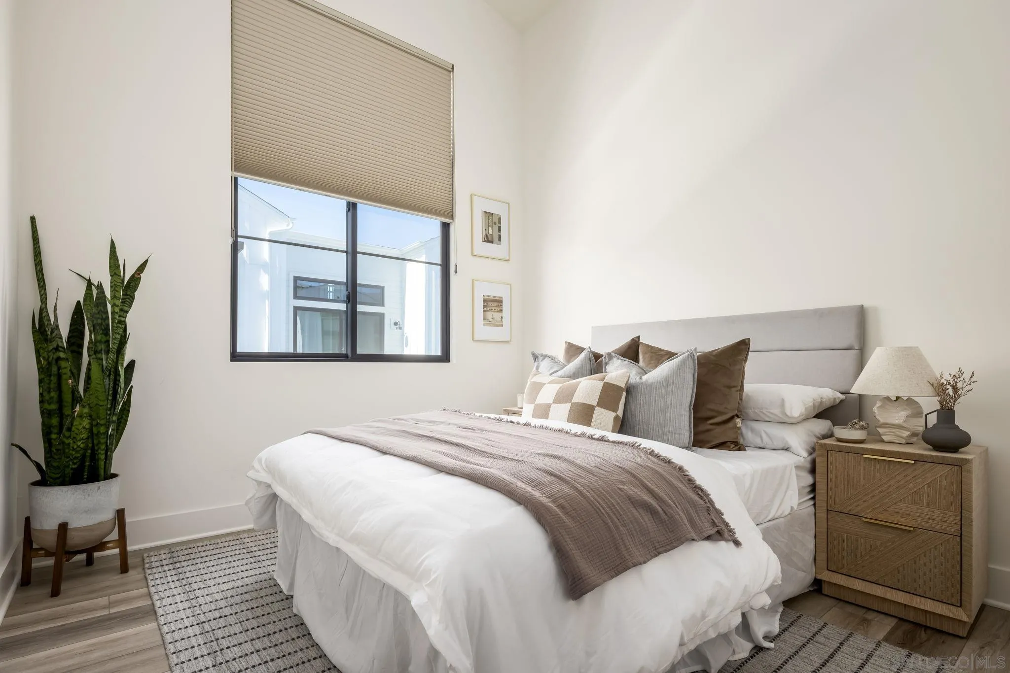 1107 Catania Court Unit 208