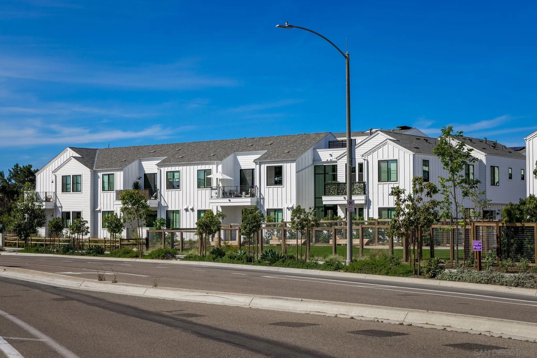 1107 Catania Court Unit 208