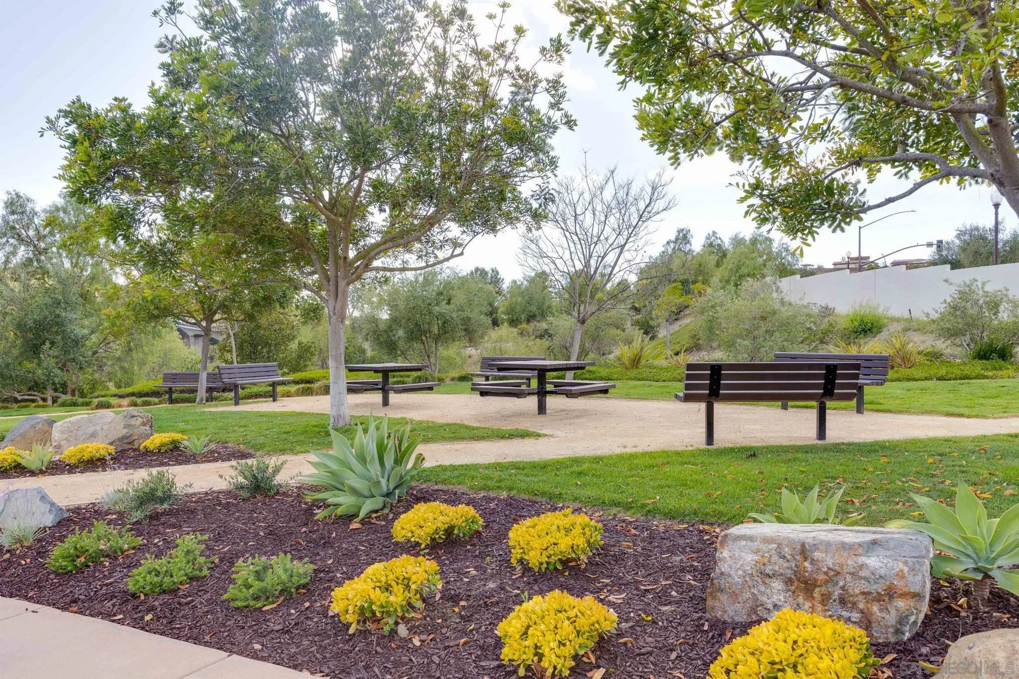 7957 Auberge Circle