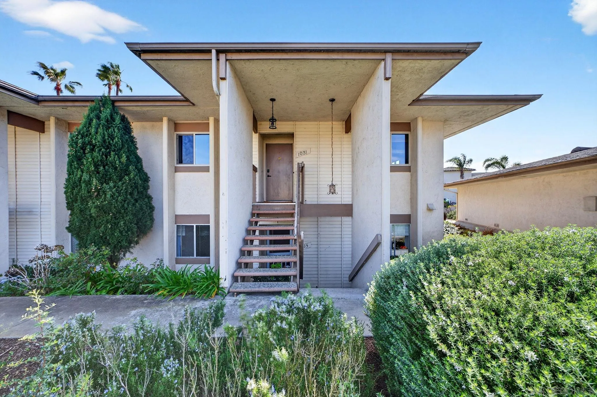 1031 Susana Ct