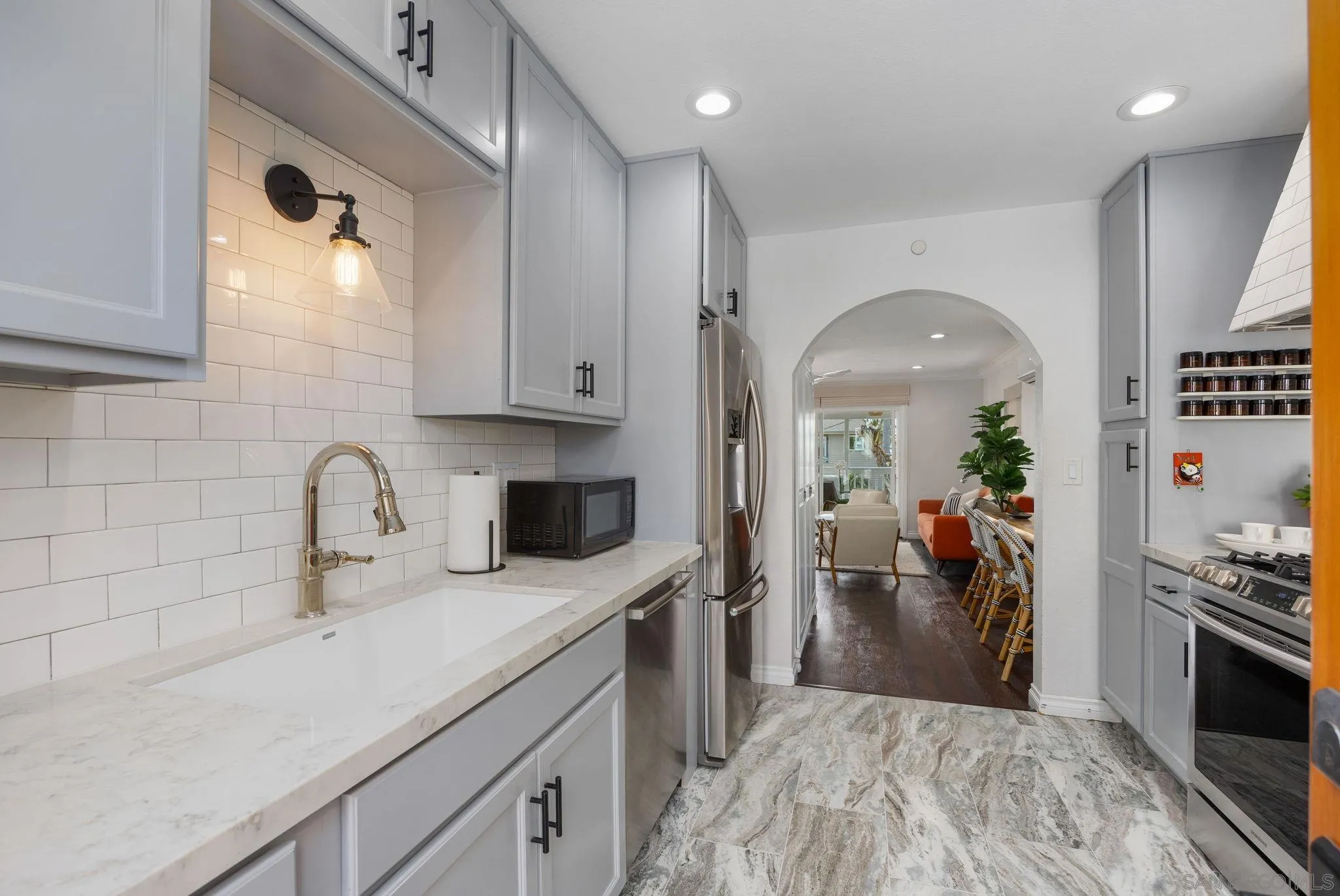 2449 Manchester Ave, Cardiff-by-the-Sea