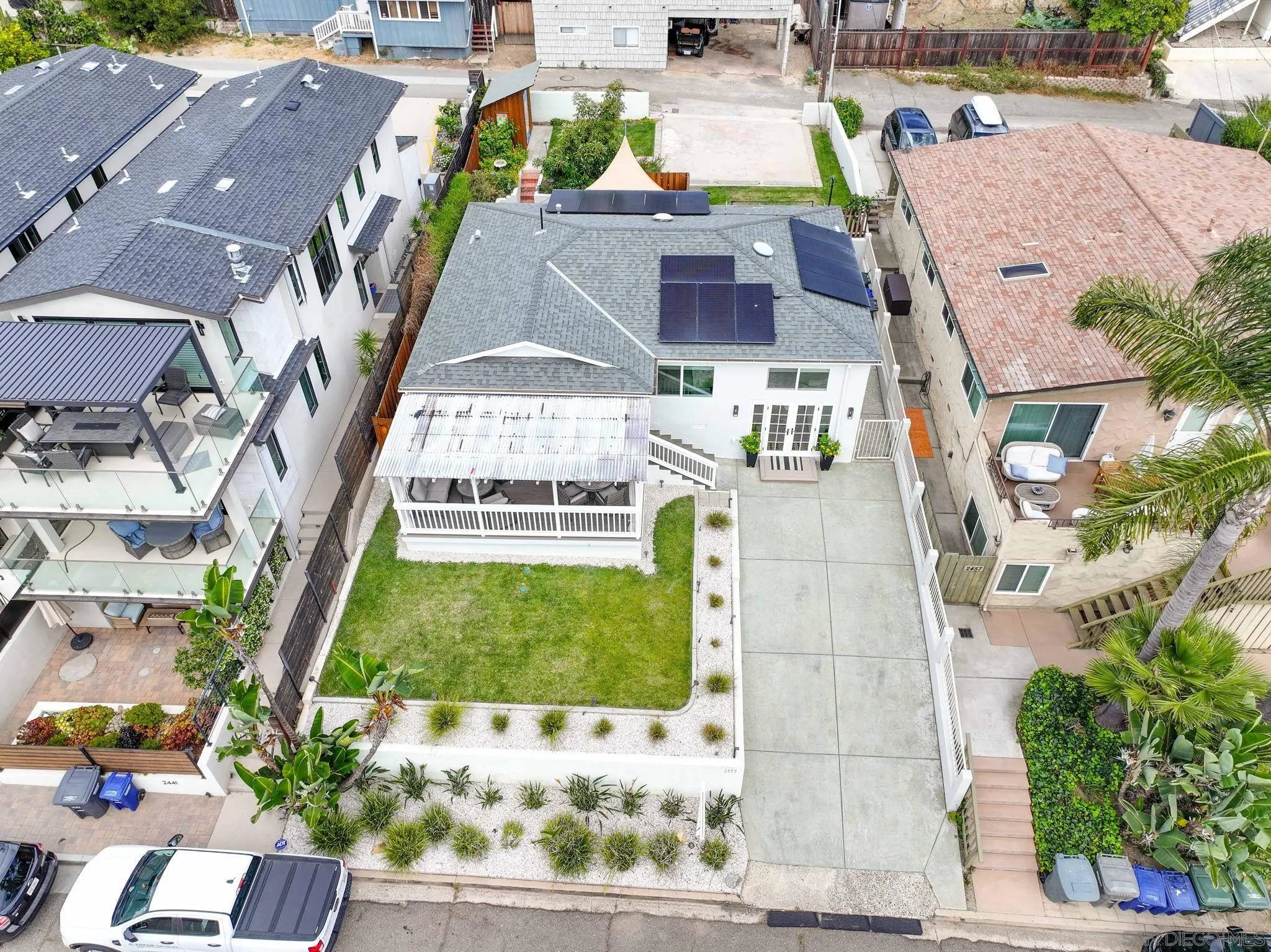 2449 Manchester Ave, Cardiff-by-the-Sea