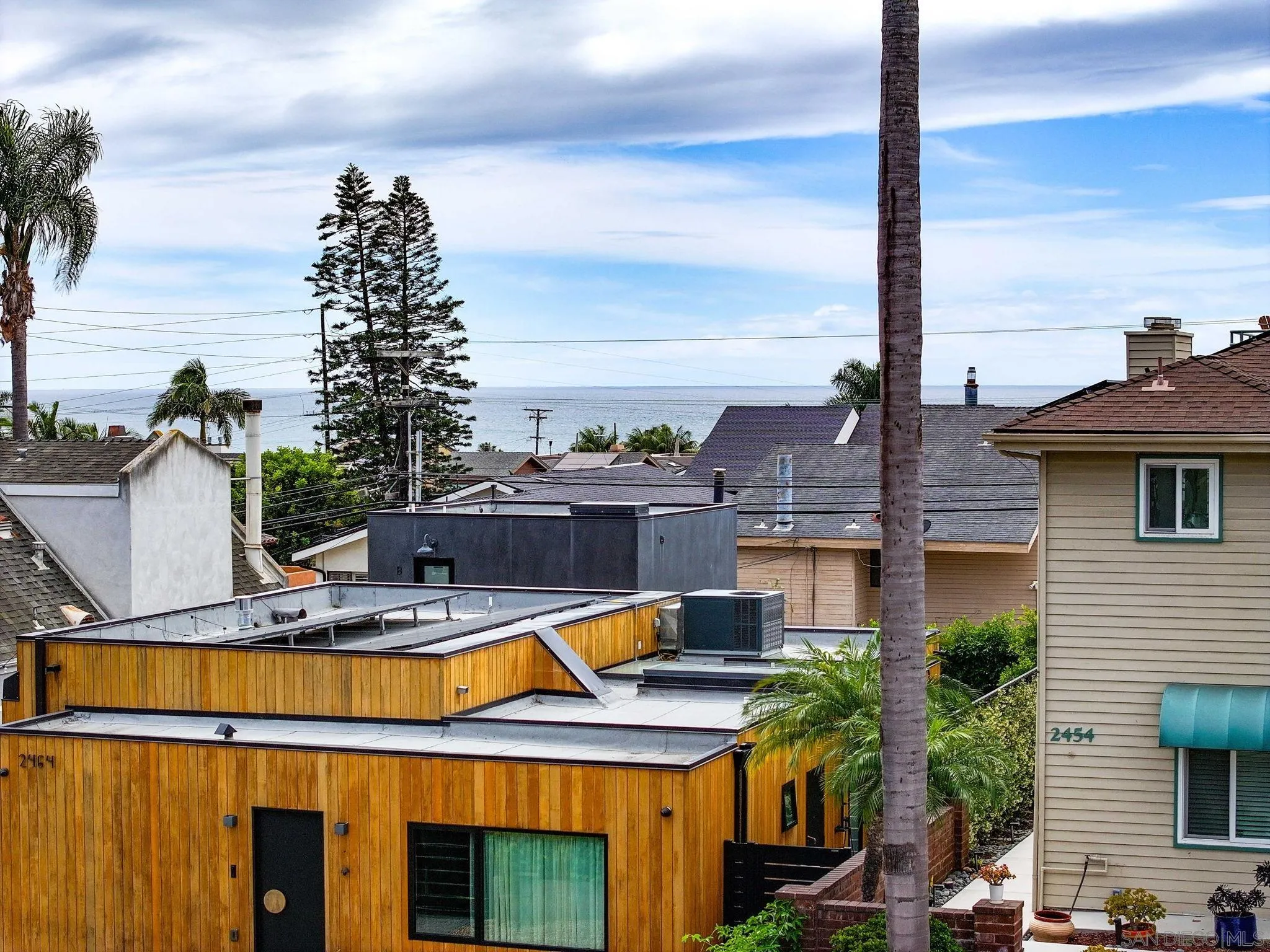 2449 Manchester Ave, Cardiff-by-the-Sea