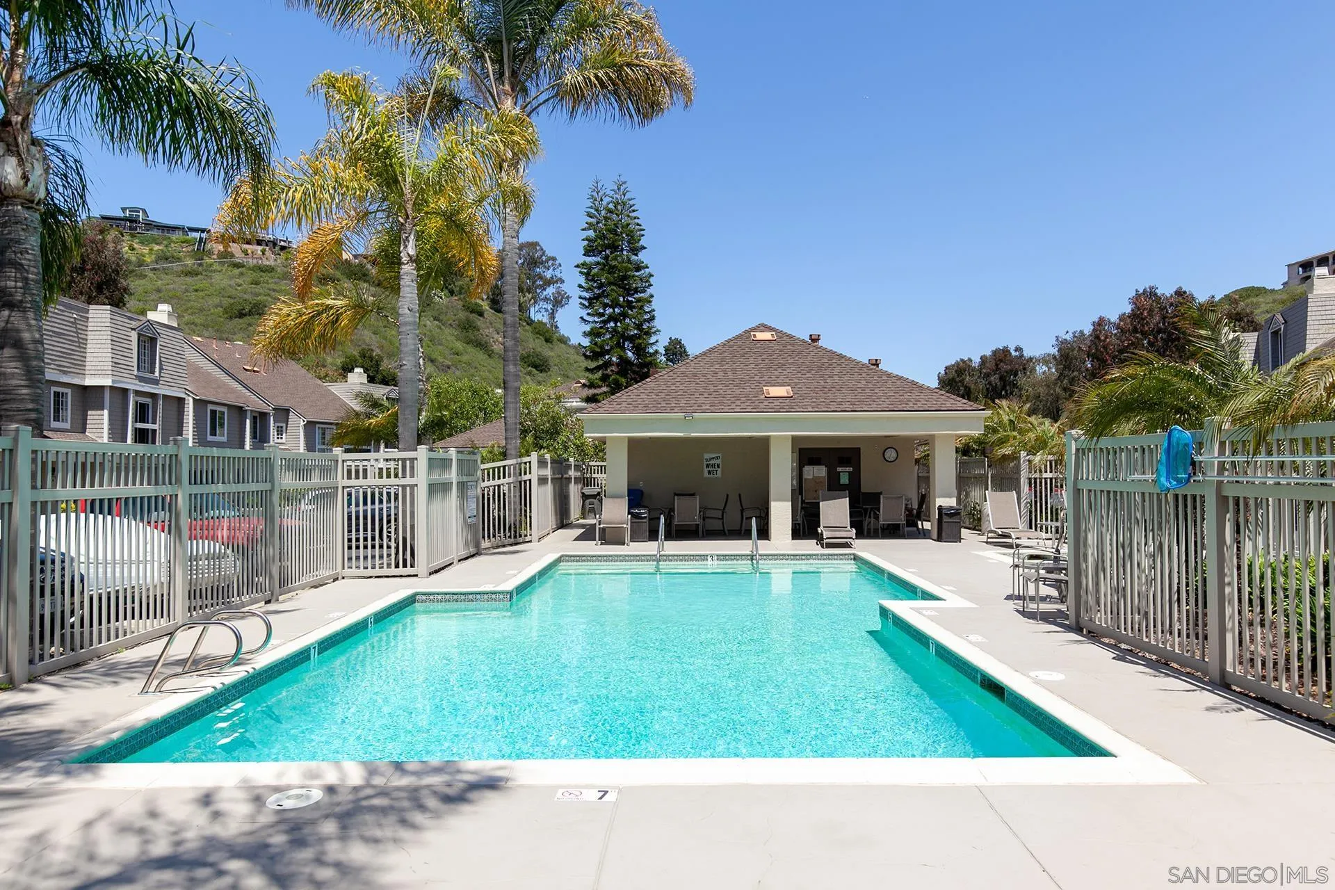 3793 Balboa Ter Unit A
