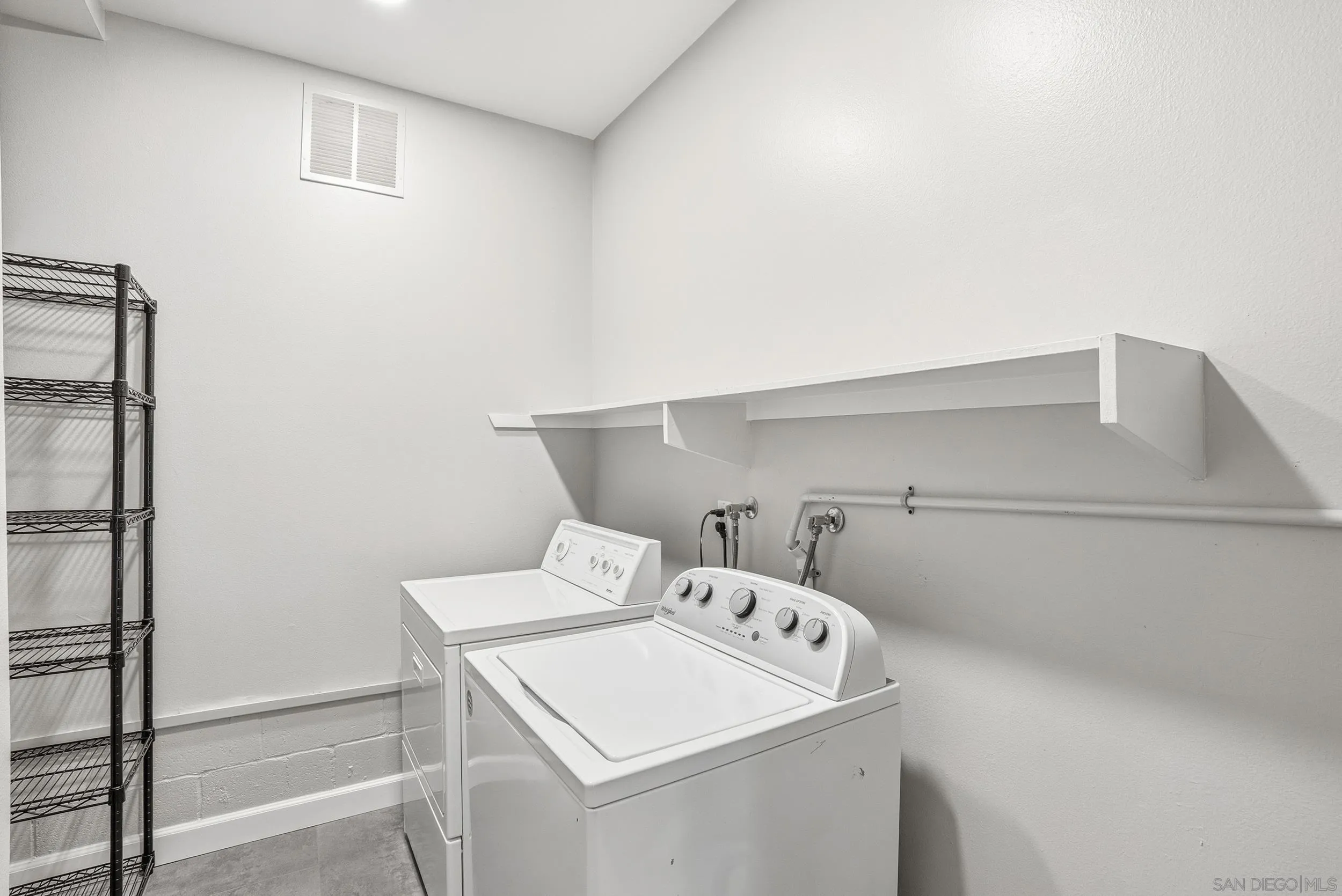 3793 Balboa Ter Unit A