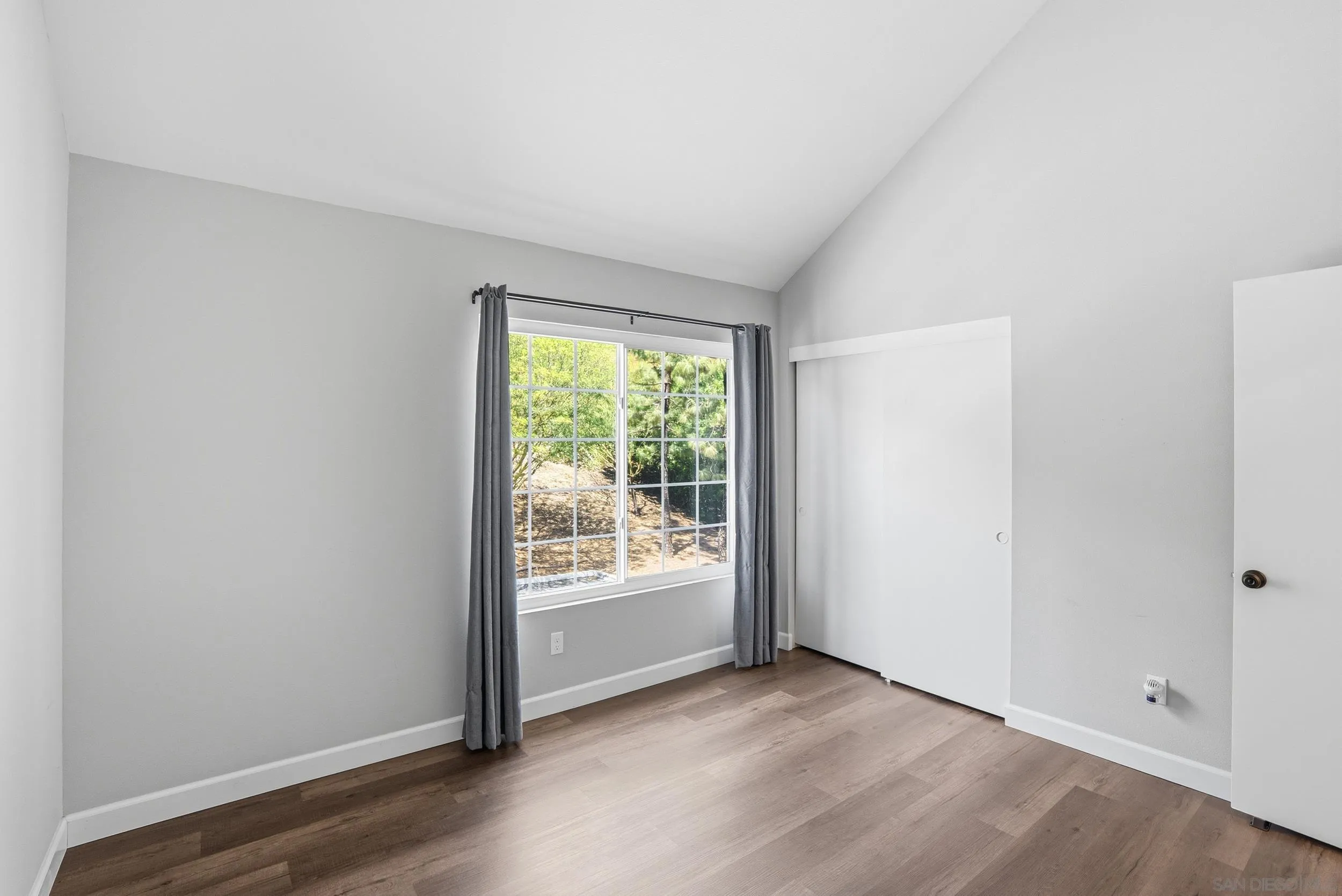 3793 Balboa Ter Unit A