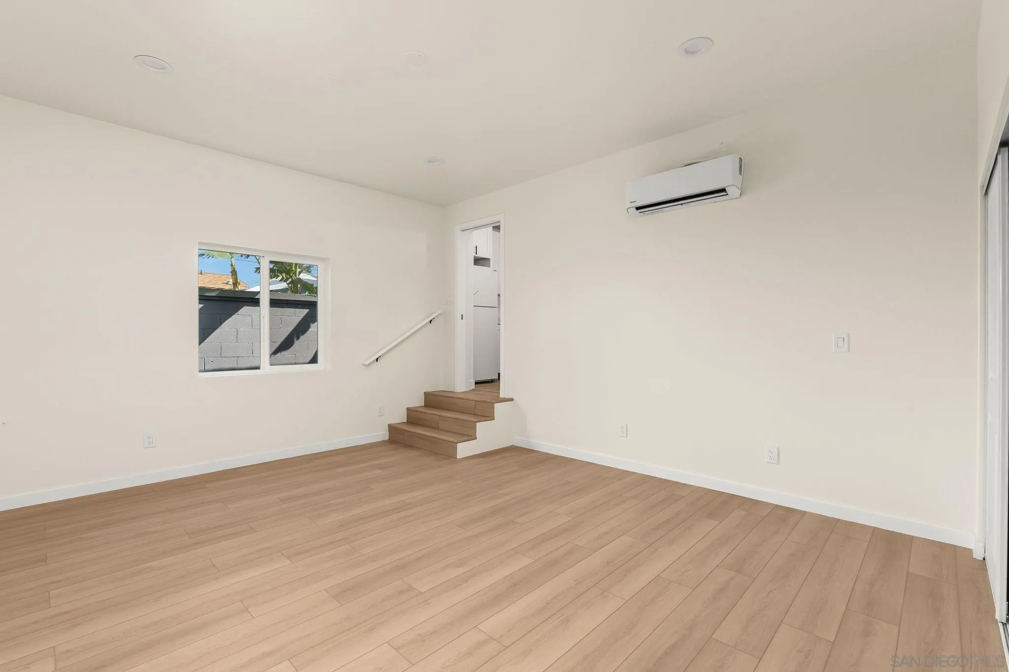3546-3552 47th St