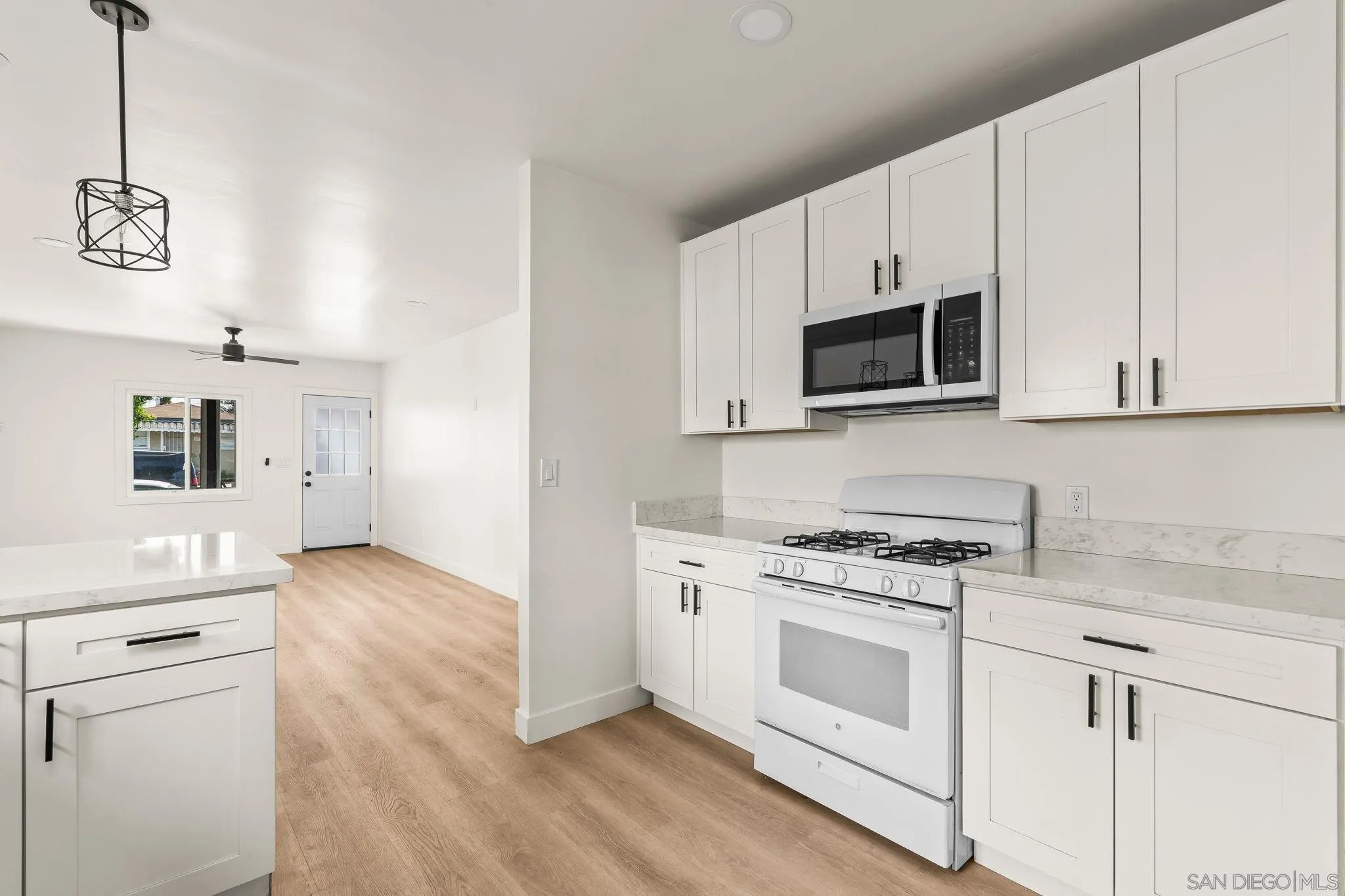 3546-3552 47th St
