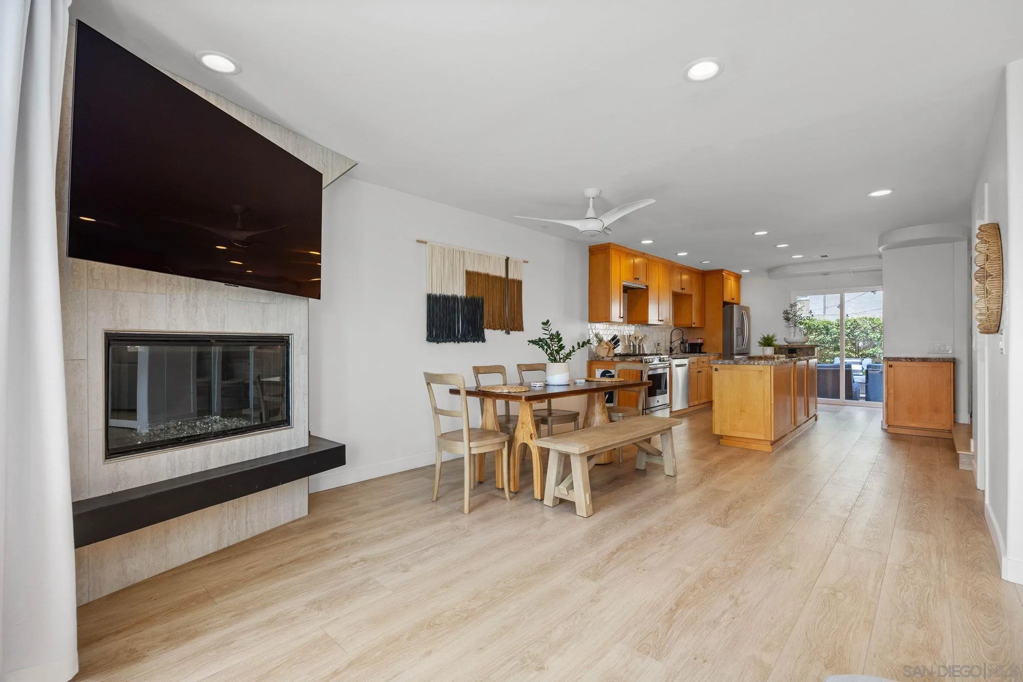 2130 Orinda Drive Unit E