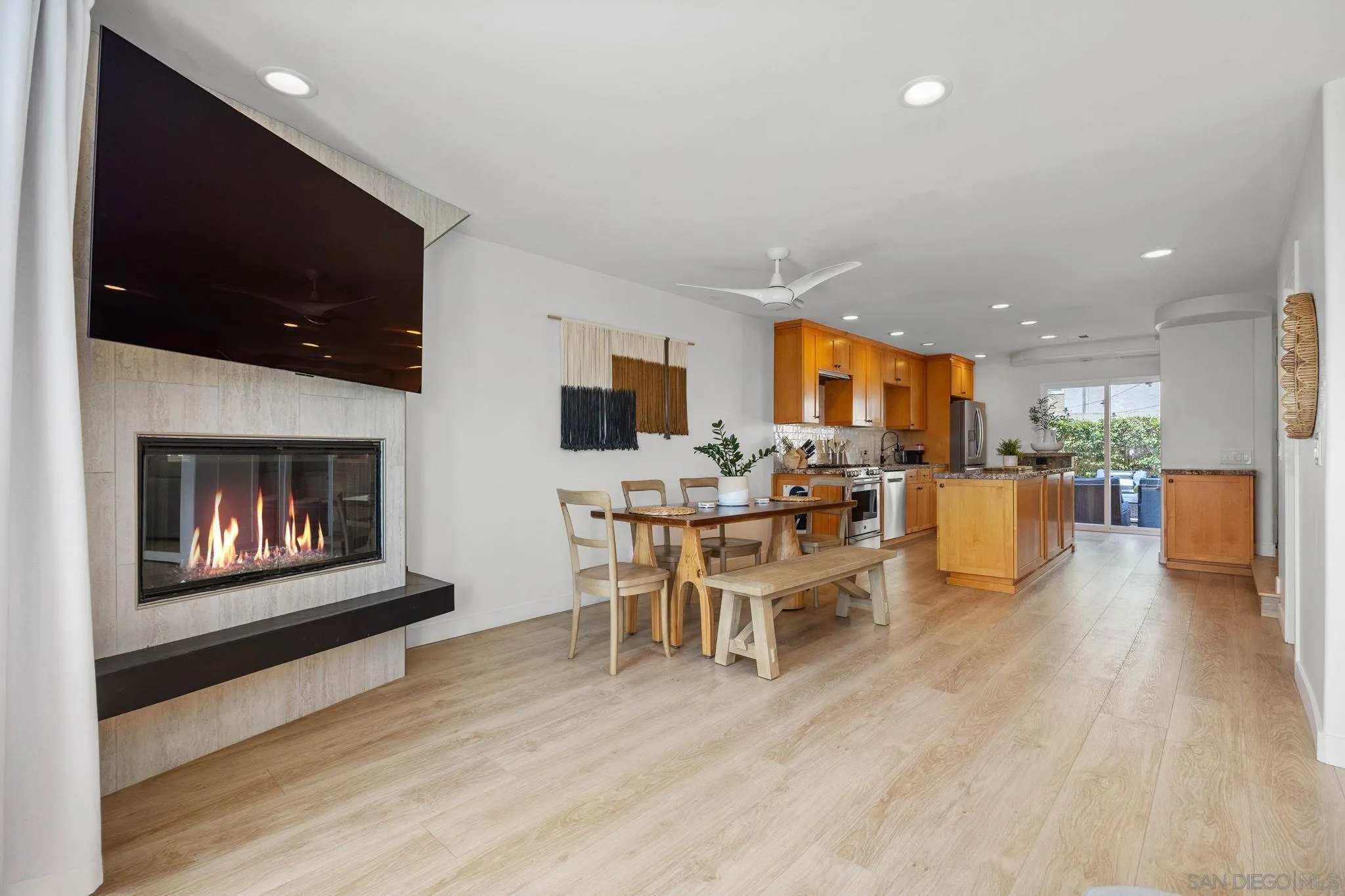 2130 Orinda Drive Unit E
