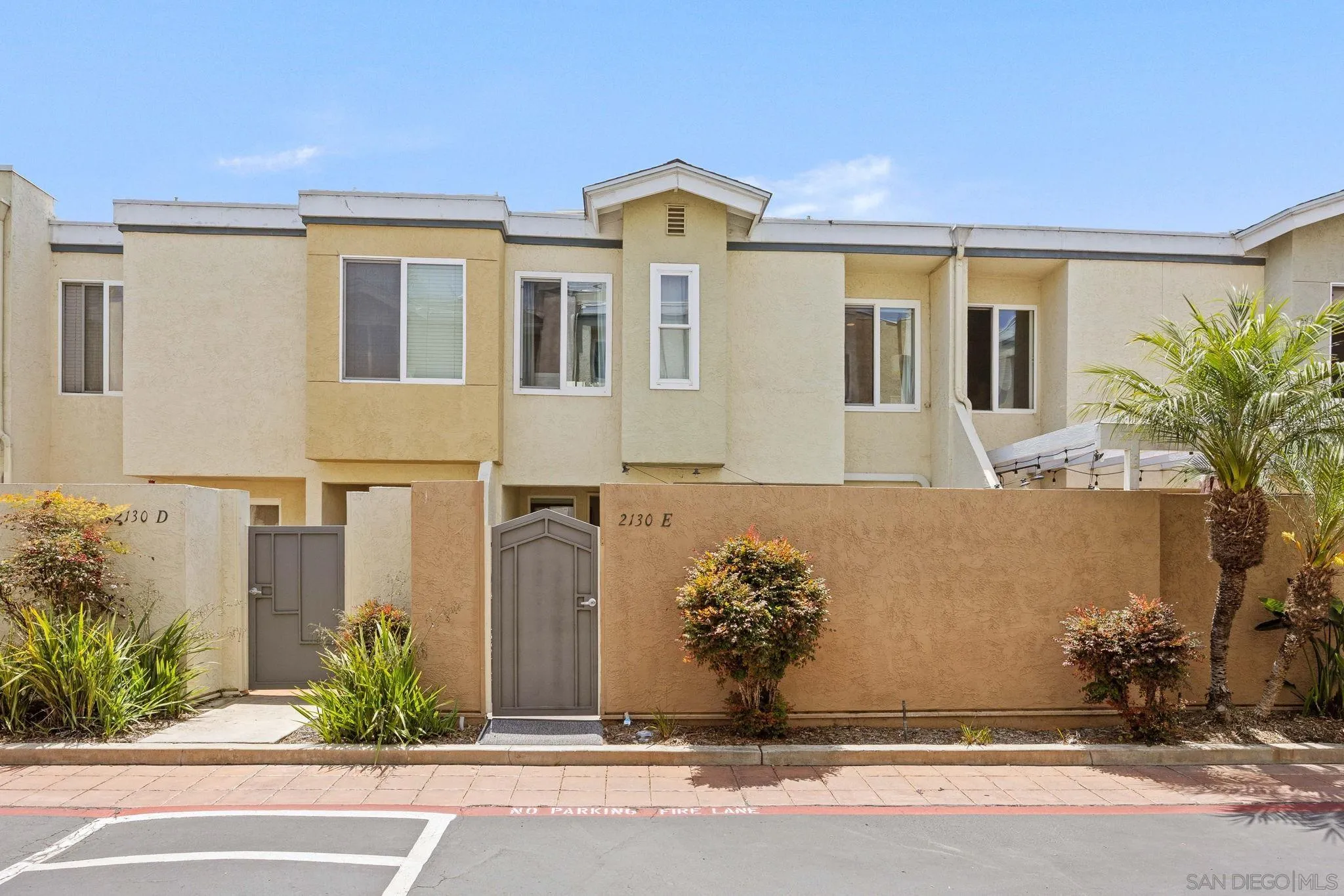 2130 Orinda Drive Unit E