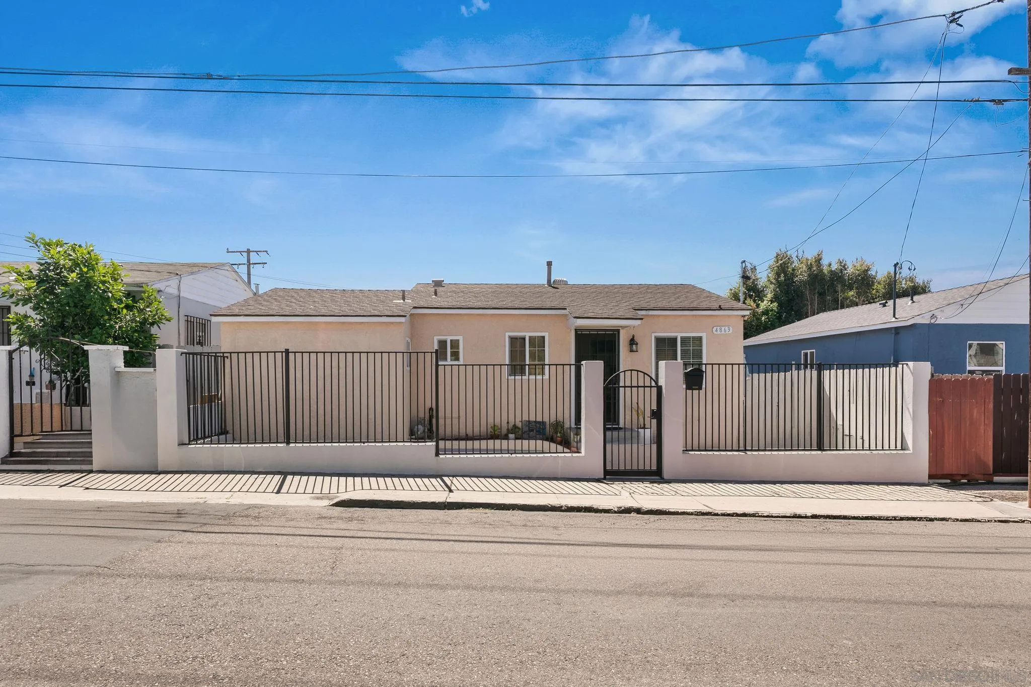 4863 Polk Ave.