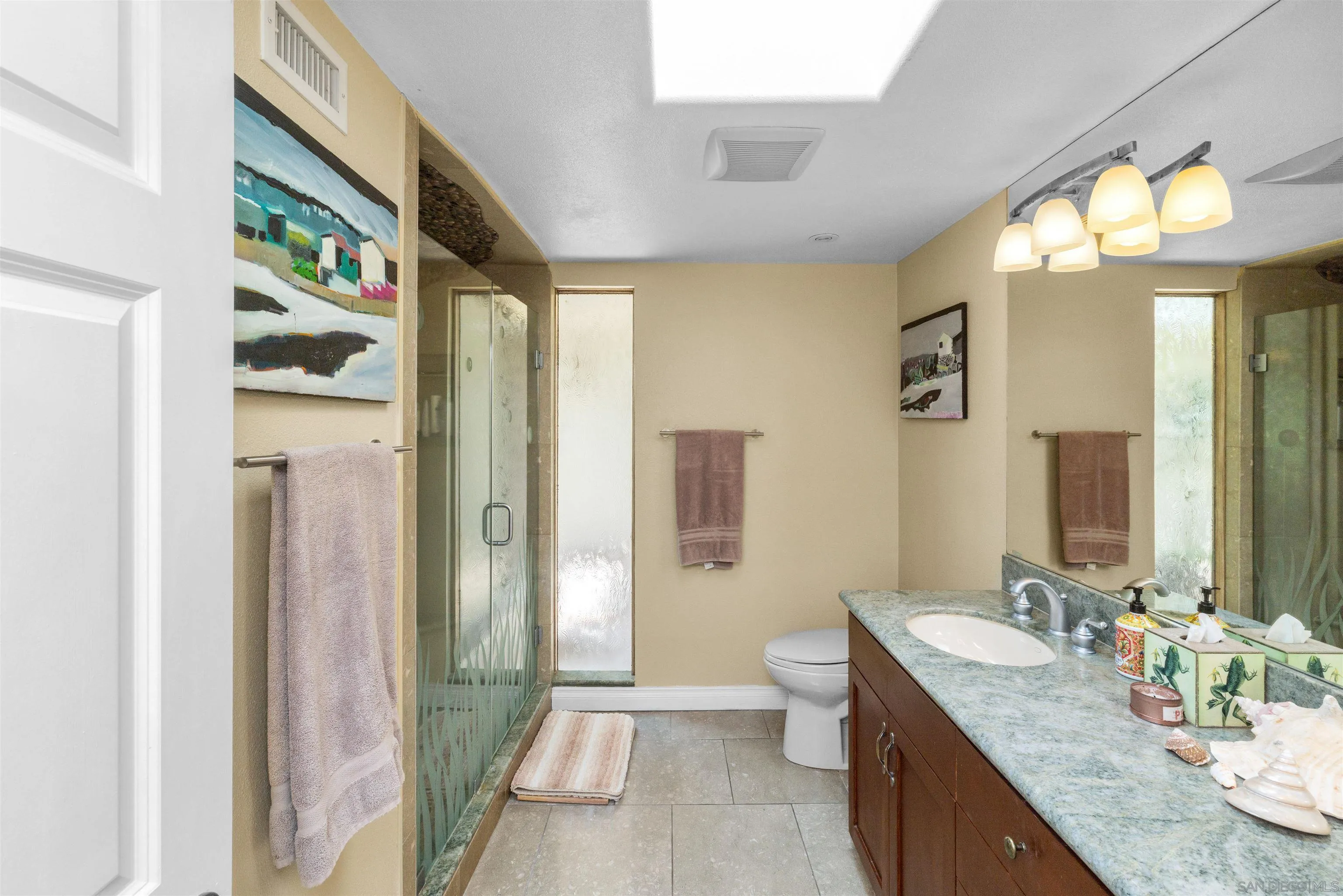 5341 Westknoll Lane