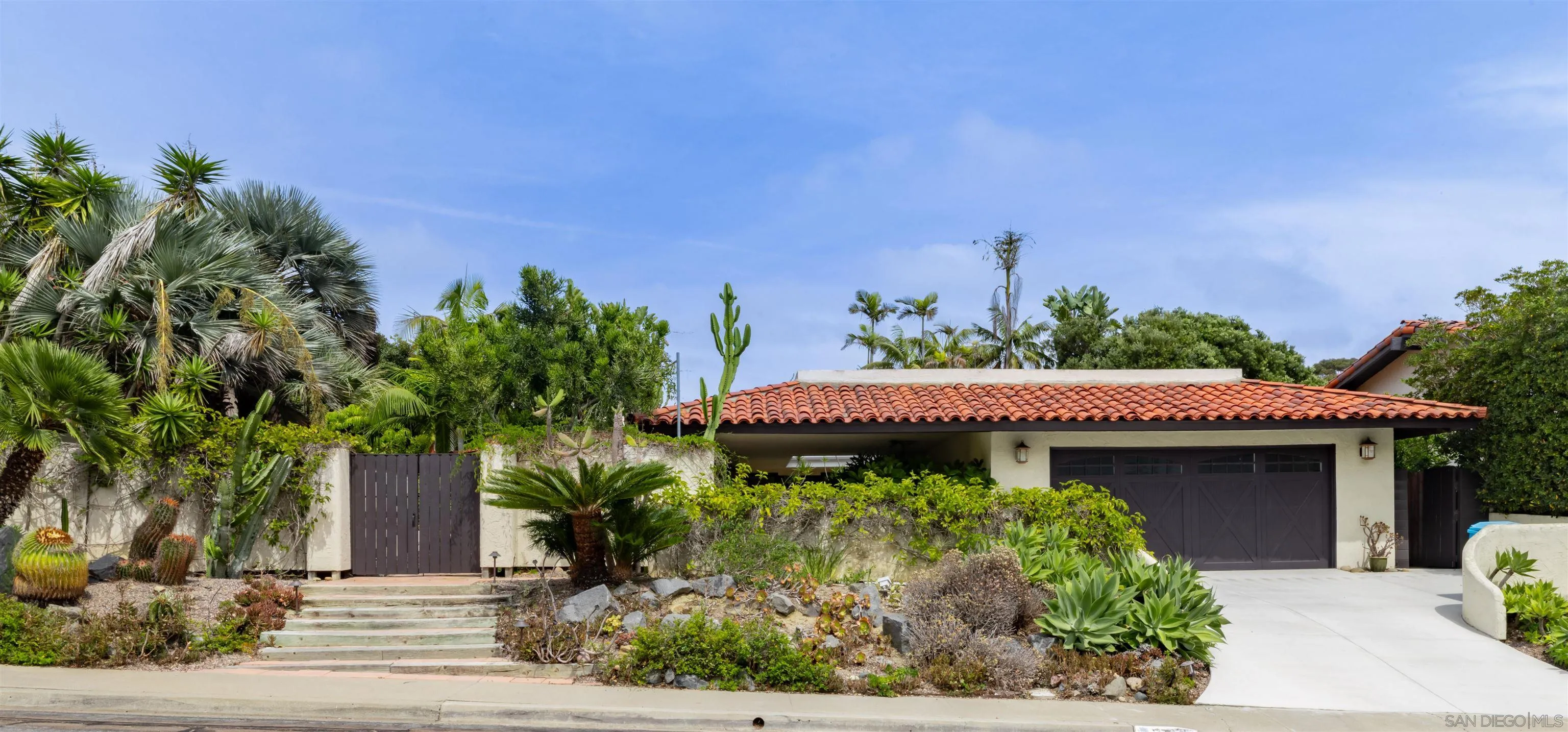 5341 Westknoll Lane