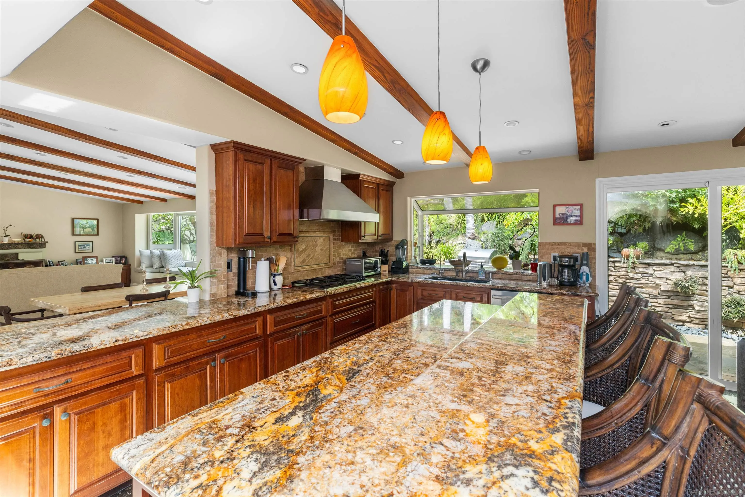 5341 Westknoll Lane