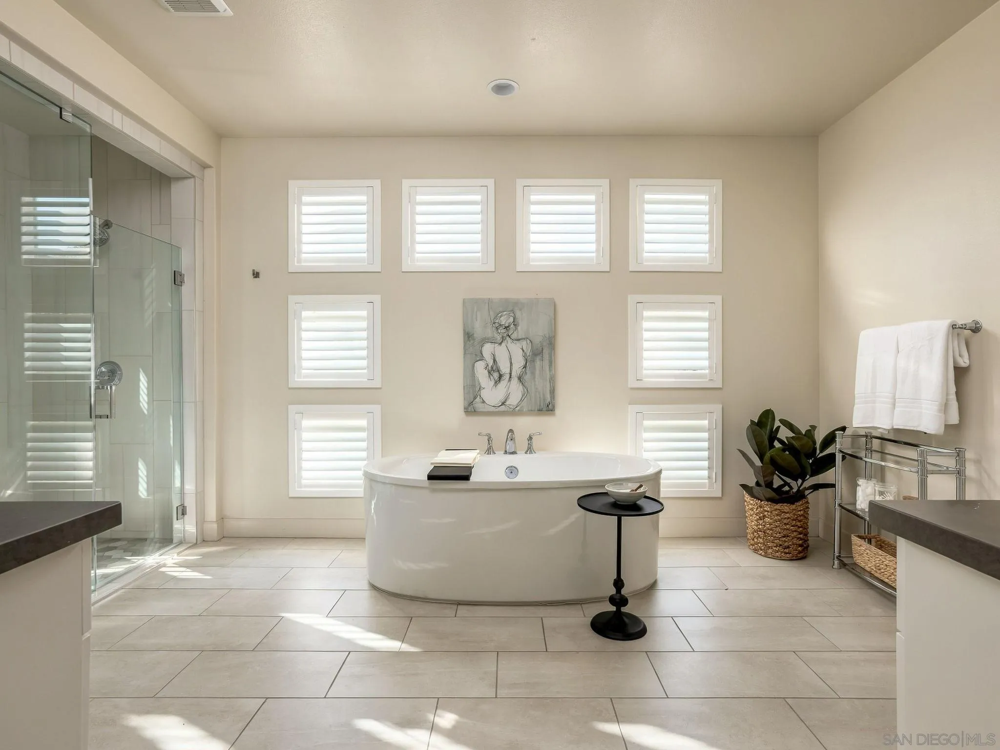 1432 Enclave Court