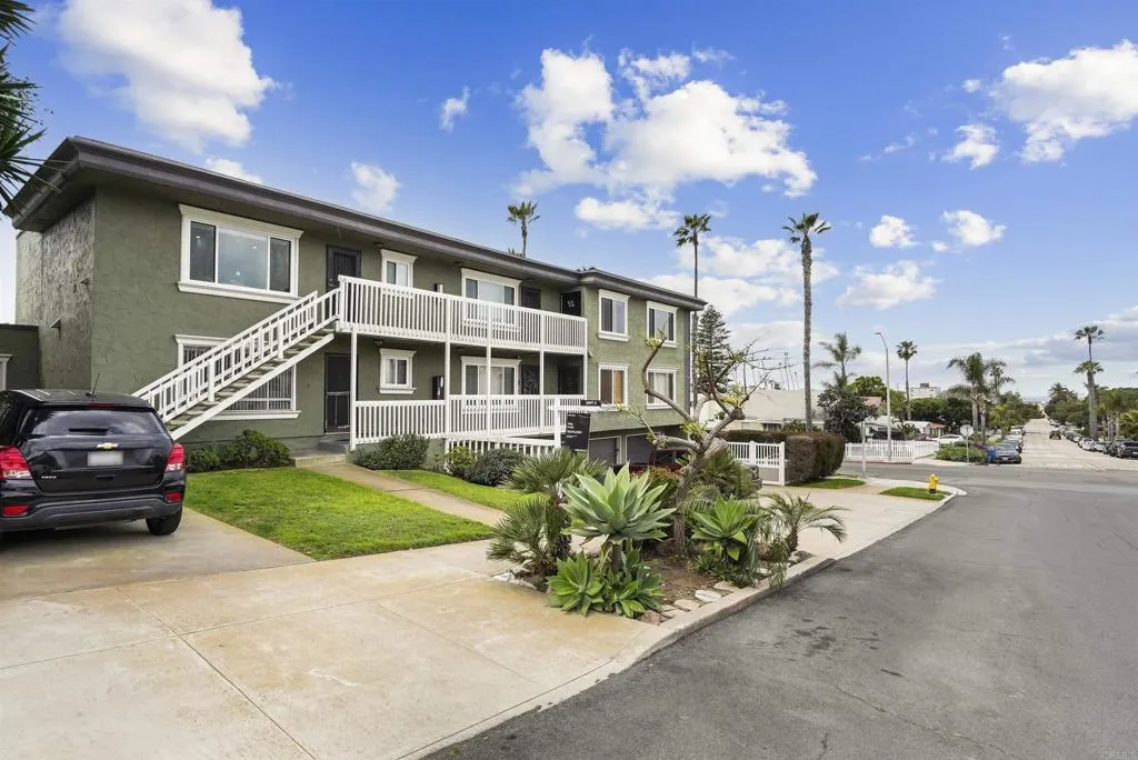 1641 Sunset Cliffs Blvd Unit 4