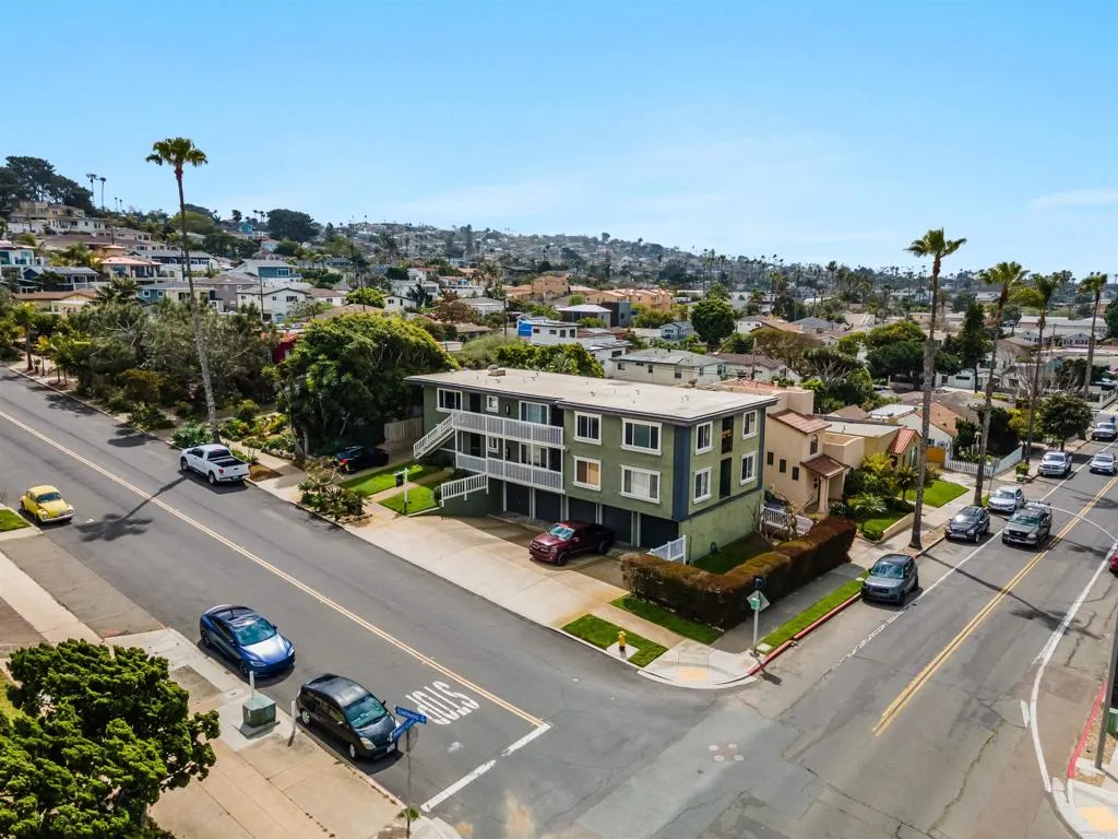 1641 Sunset Cliffs Blvd Unit 4