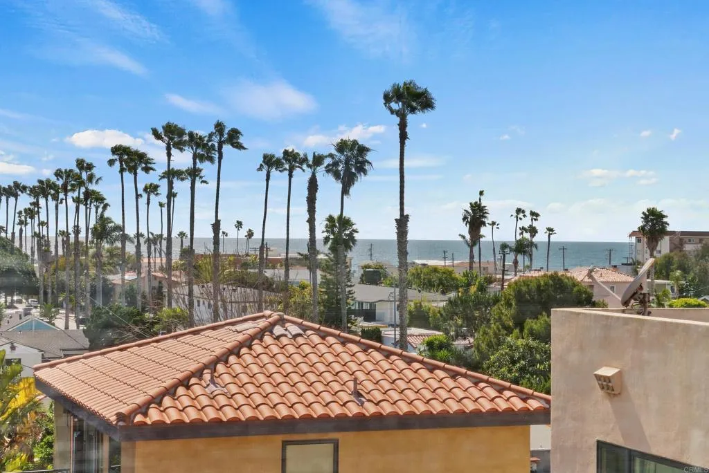 1641 Sunset Cliffs Blvd Unit 4