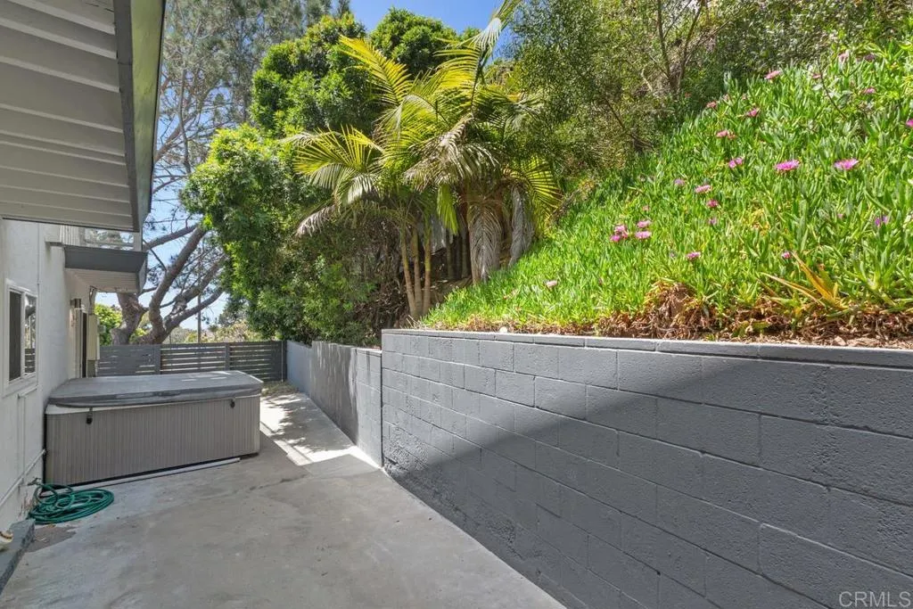 5243 Cardeno Drive