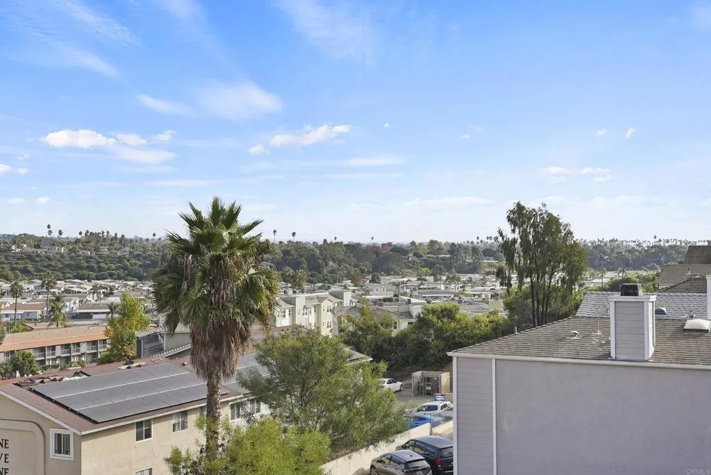 615 Vine St Unit Unit 8