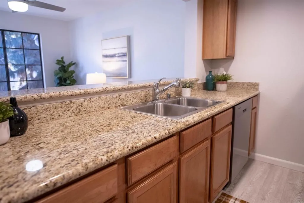 15048 Avenida Venusto Unit 254