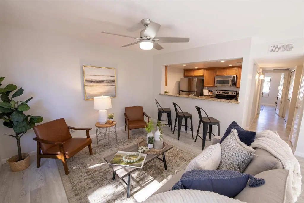 15048 Avenida Venusto Unit 254