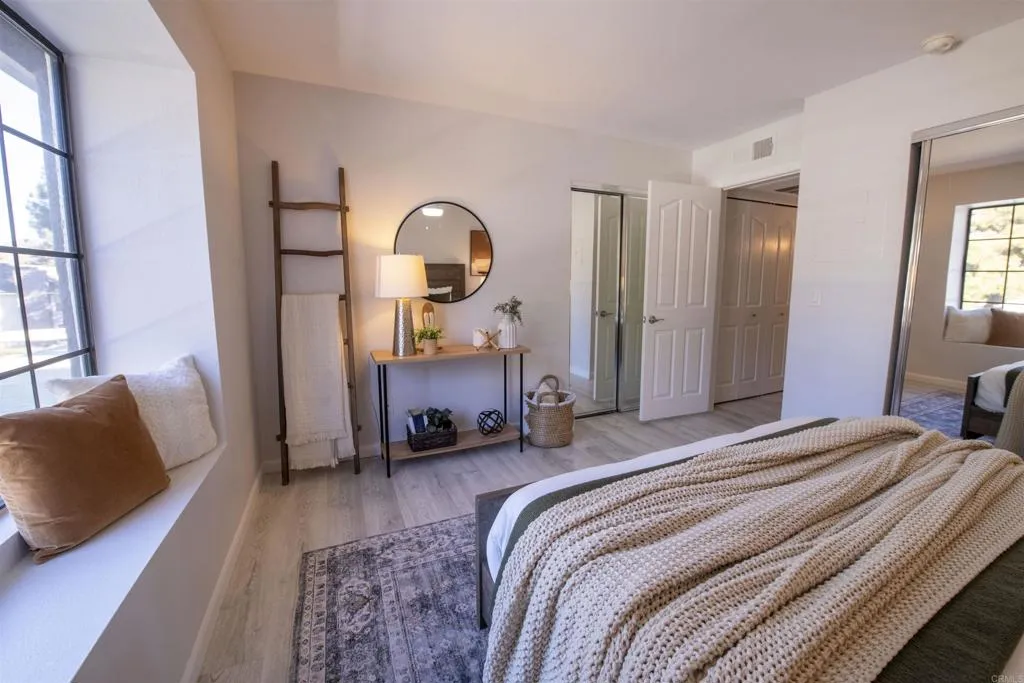 15048 Avenida Venusto Unit 254