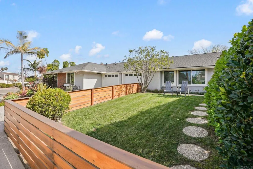 1237 Greenlake Dr.