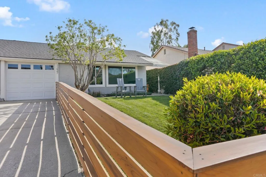 1237 Greenlake Dr.