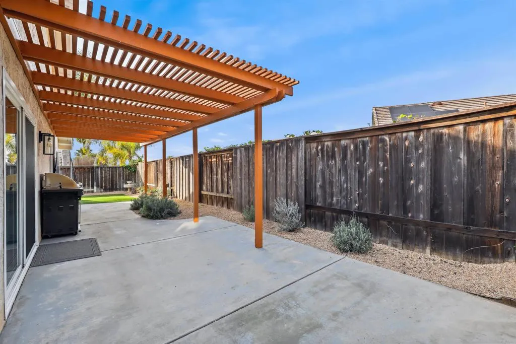 3132 Del Rey Avenue