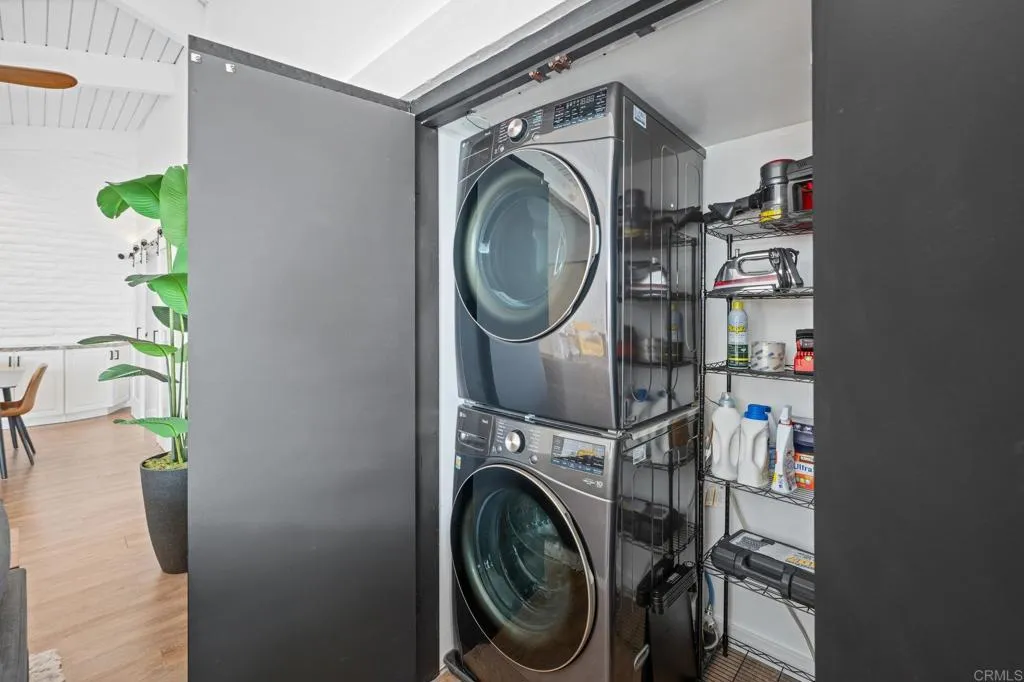 7095 Estrella De Mar Road Unit C