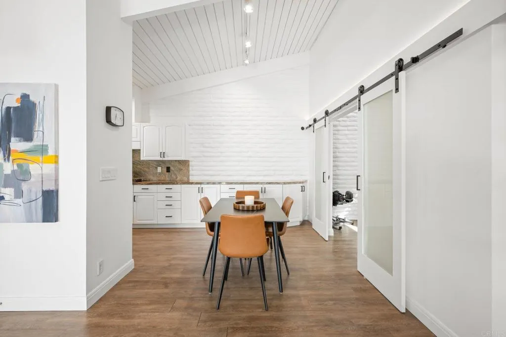 7095 Estrella De Mar Road Unit C