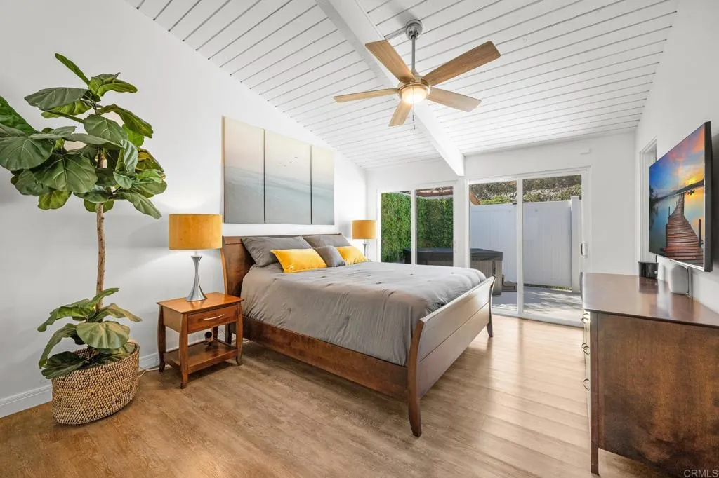 7095 Estrella De Mar Road Unit C