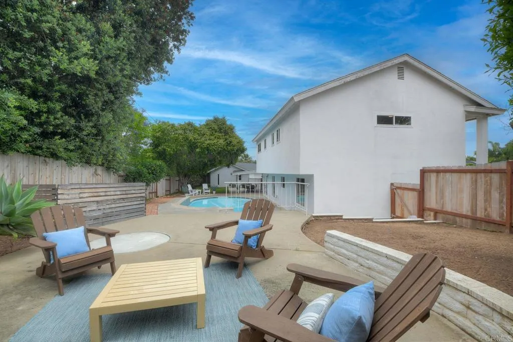 402 Parkwood Lane