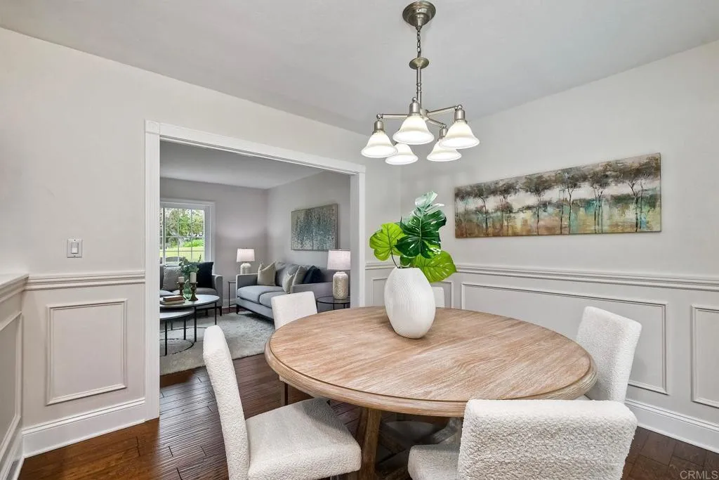 402 Parkwood Lane