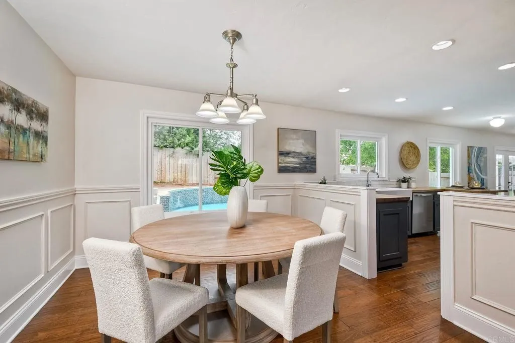 402 Parkwood Lane