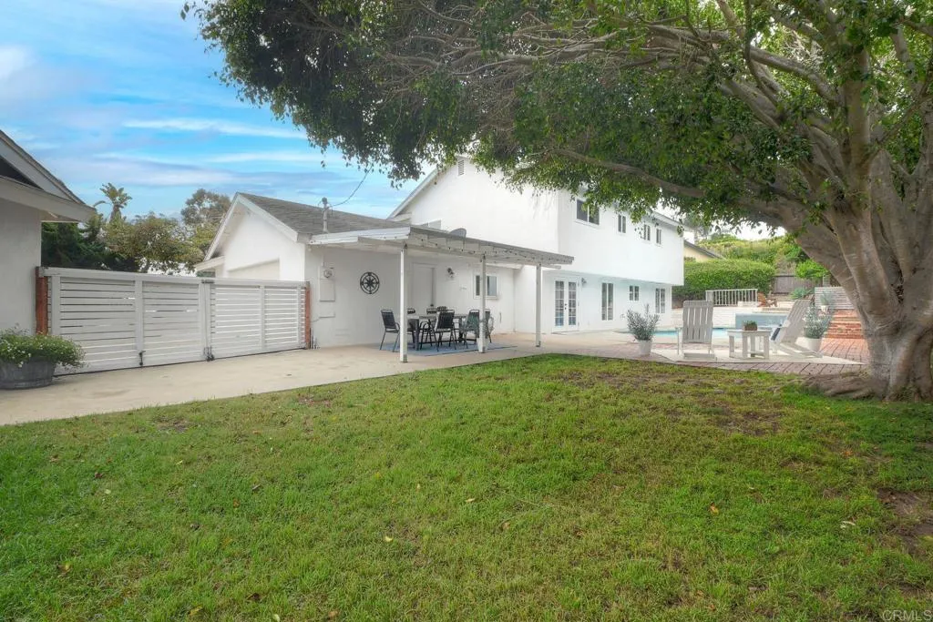 402 Parkwood Lane