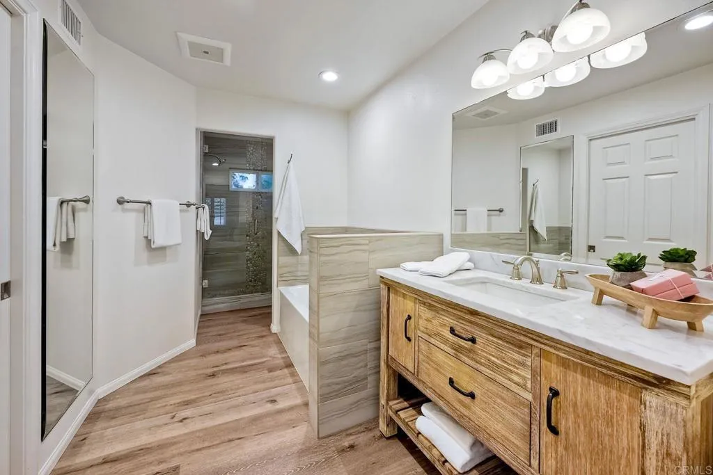 232 Hygeia Court