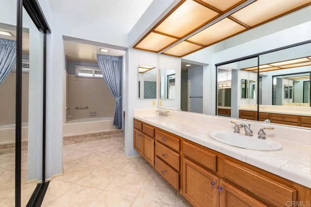 3711 Overpark Road