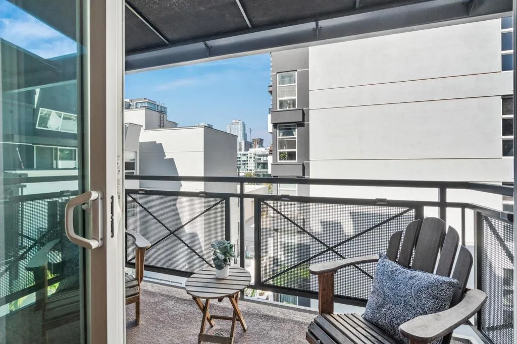 525 11th Avenue Unit 1501