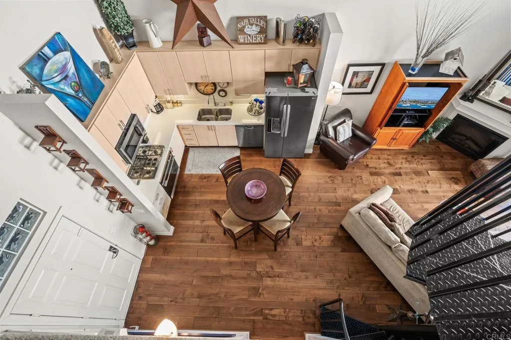 525 11th Avenue Unit 1501