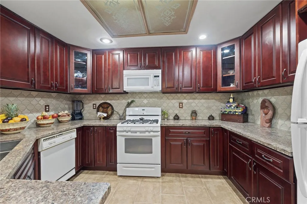 861 S Windsor Boulevard Unit 105