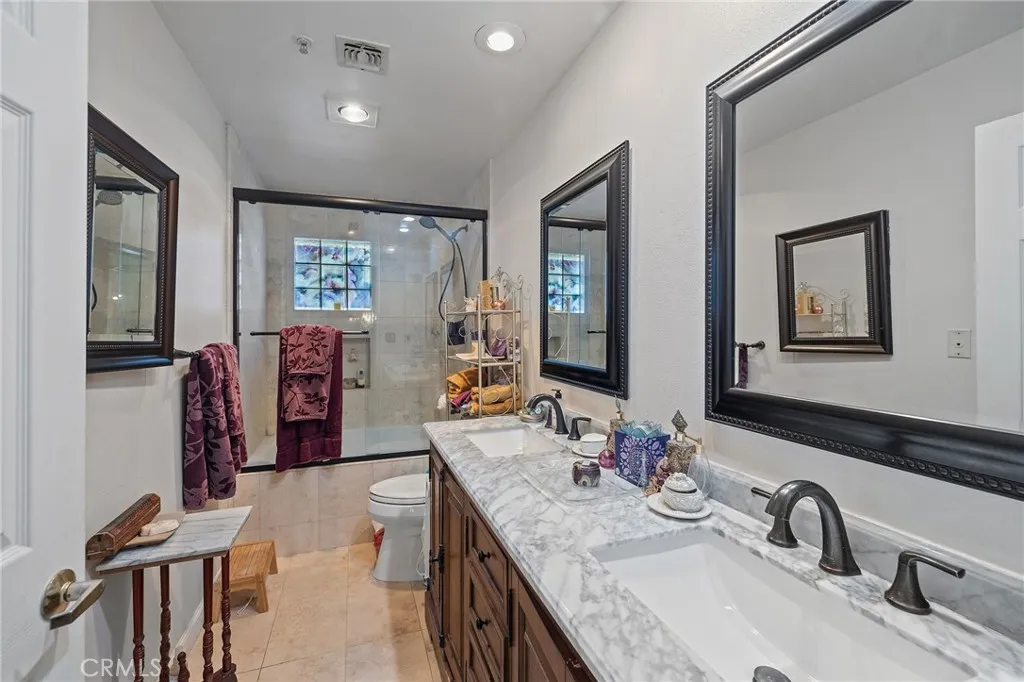 861 S Windsor Boulevard Unit 105