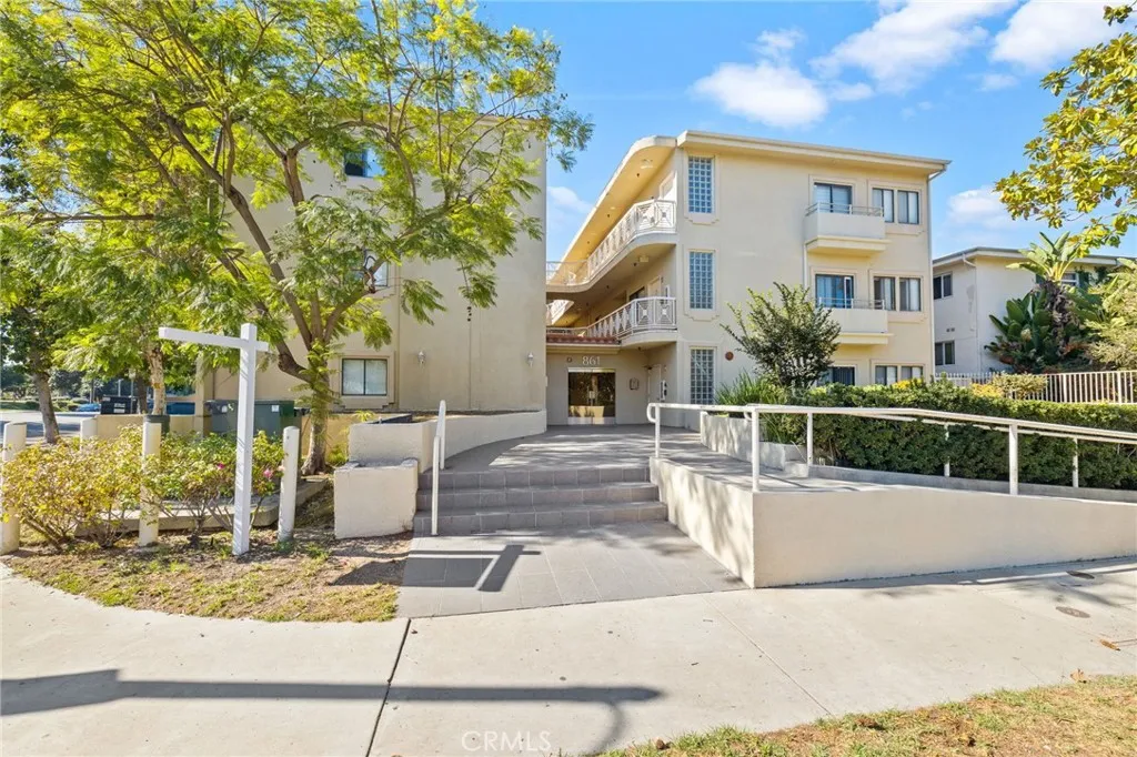 861 S Windsor Boulevard Unit 105