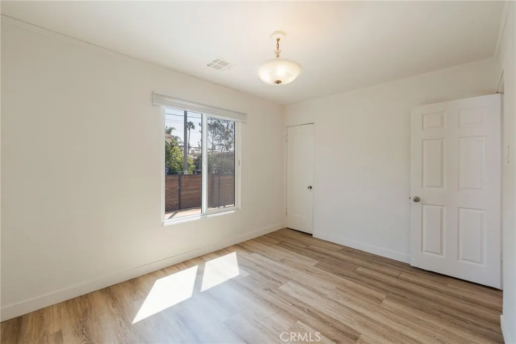 26021 President Avenue