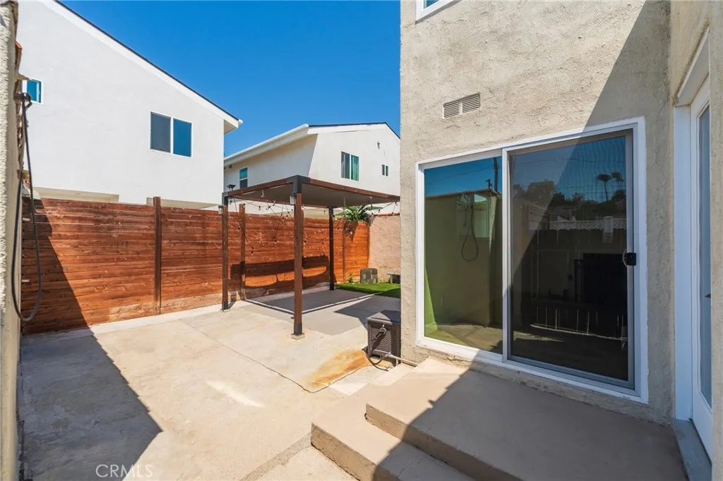 26021 President Avenue